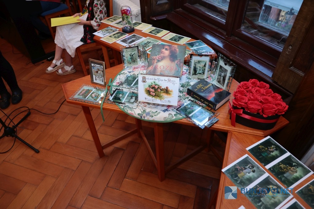 MULTIKULTURALNO VEČE U BUNJEVAČKOJ MATICI POSVEĆENO CVITU RUŽE